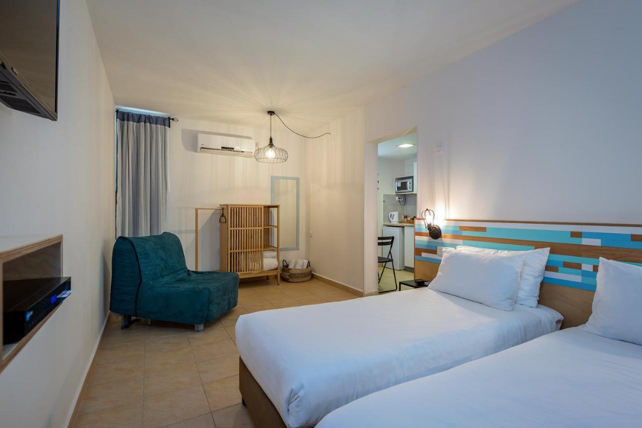 Eilot Kibbutz Country Lodging Ейлат Екстериор снимка