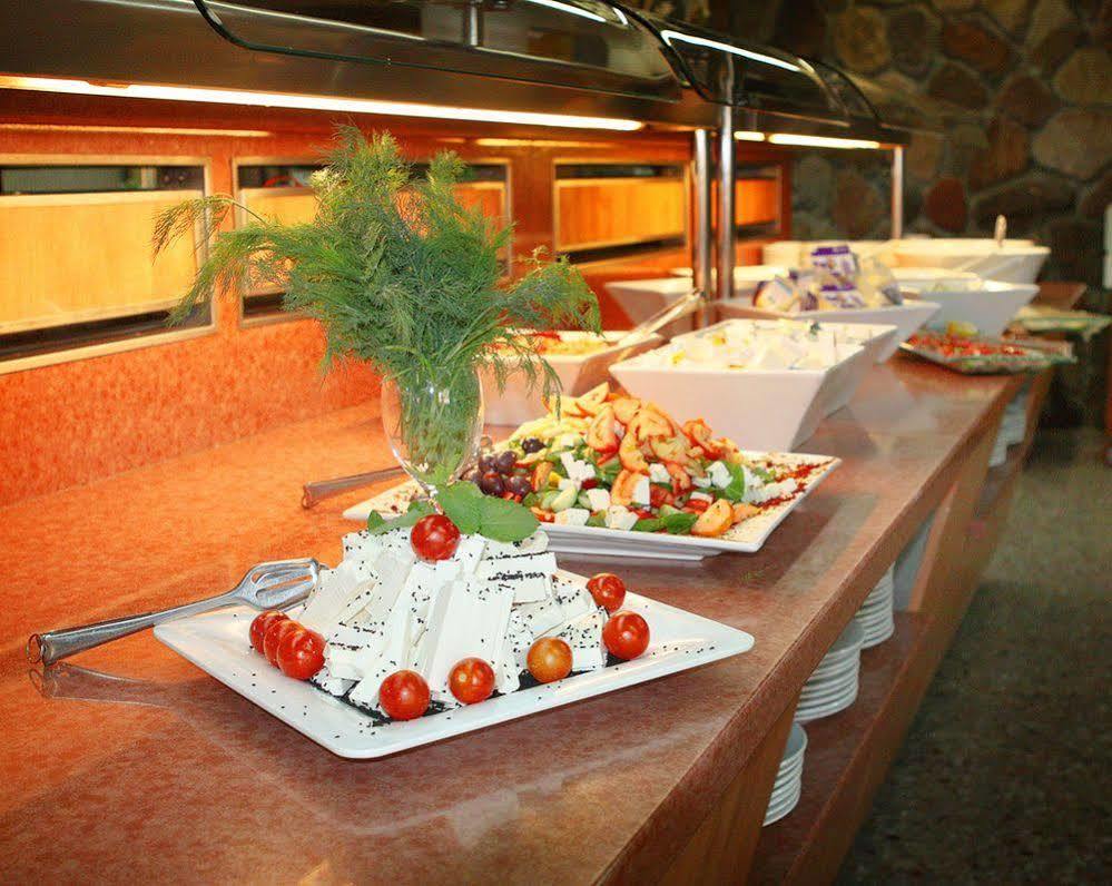 Eilot Kibbutz Country Lodging Ейлат Екстериор снимка
